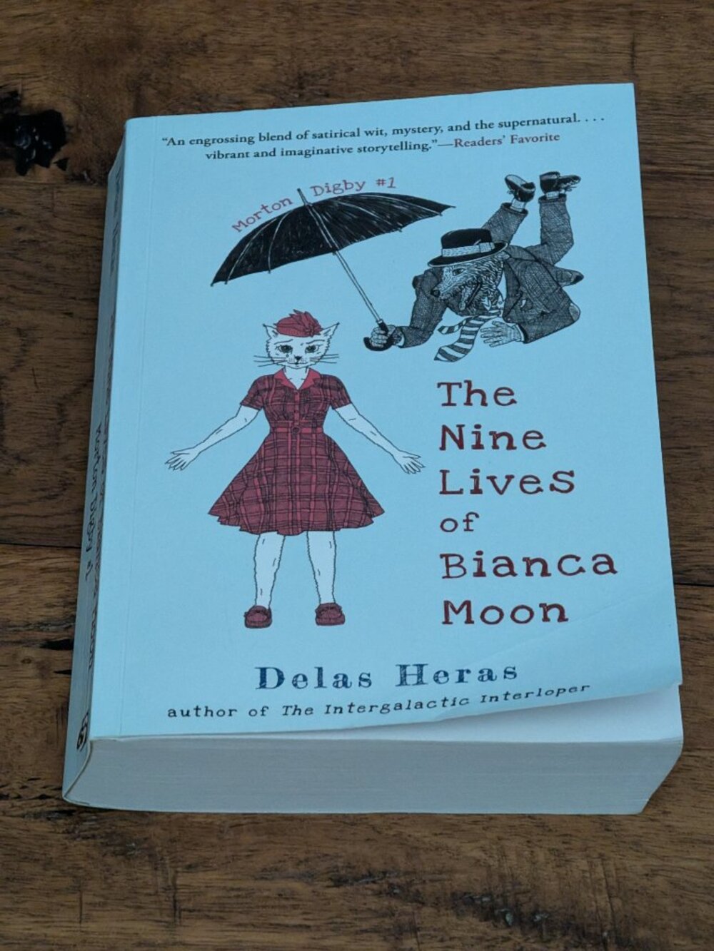 Delas Heras - Nine Lives of Bianca Moon paperback book